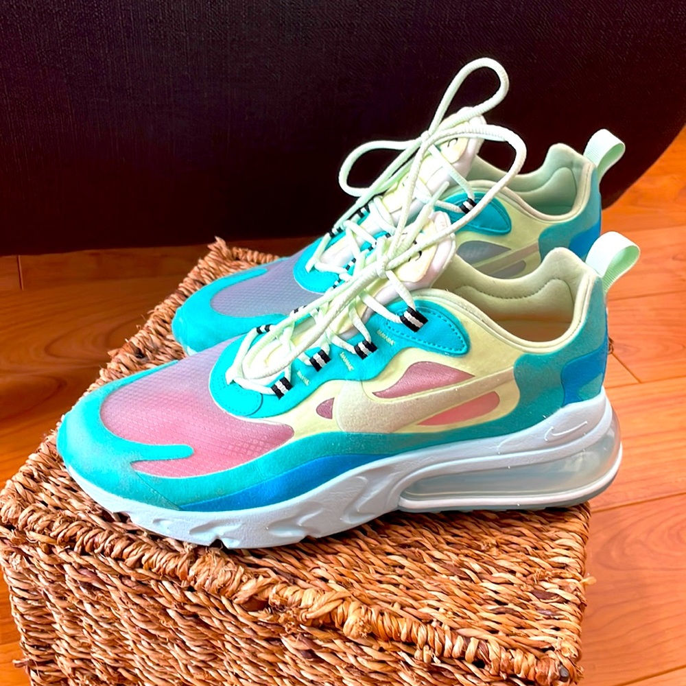 Air Max 270 React 'Psychedelic Art' AO4971-301